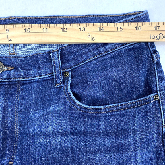 Lee‎ Jeans Womens Size 14 Short Dark Wash Denim Relaxed Fit Straight Mid Rise - Picture 7 of 12